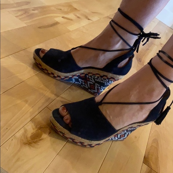 Wedge heel shoes - Picture 2 of 2